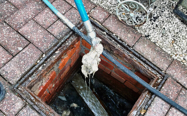 https://blockeddrainsjandakot.com.au/uploads/2025/07/blocked-drains-598620.jpg