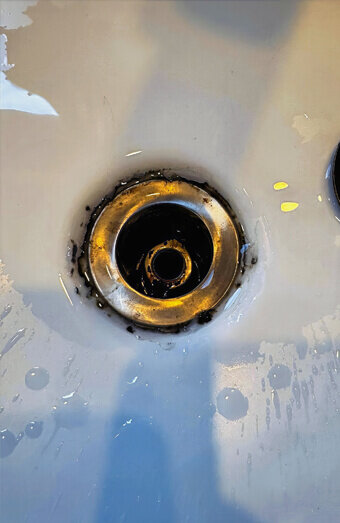 https://blockeddrainsjandakot.com.au/uploads/2025/07/blocked-sink-21497.jpg