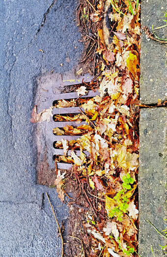 https://blockeddrainsjandakot.com.au/uploads/2025/07/stormwater-drains-48051.jpg